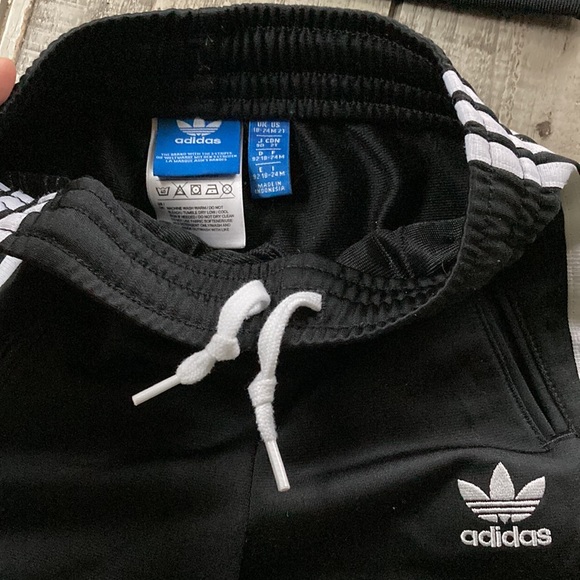 Adidas Jumpsuit set 18-24mo Toddler. - Picture 2 of 14